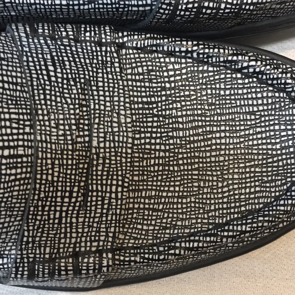 Rag and Bone black and white loafers new sz 37 - Picture 4 of 5